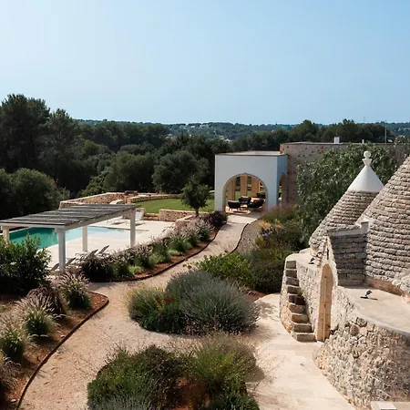 Cinera Ostuni